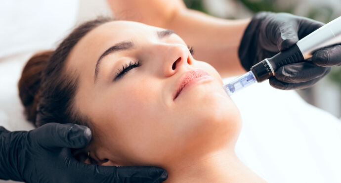 脂肪吸引と同時施術で痛みが少ない